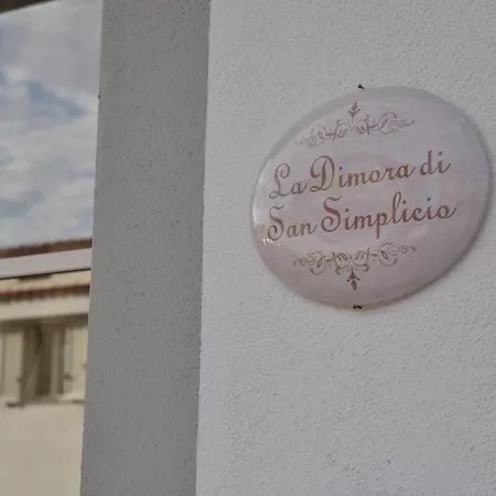 Casa de hóspedes La Dimora Di San Simplicio 3*